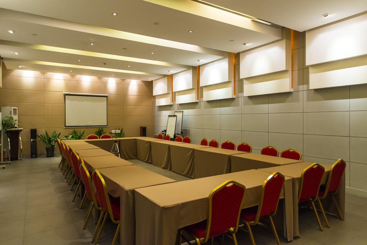 טאי יואן Jinjiang Inn Tiayuan Yingze Park מראה חיצוני תמונה